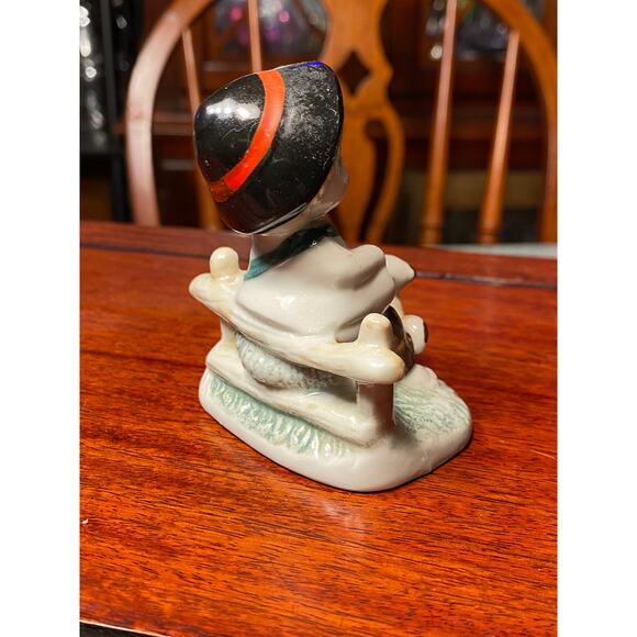 VTG 50s German Porcelain Figurine Boy w stringed instrument & squirrel 3 in tall - Picture 7 of 10